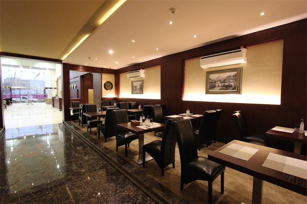 Taleen Granada Hotel Apartments 리야드 외부 사진