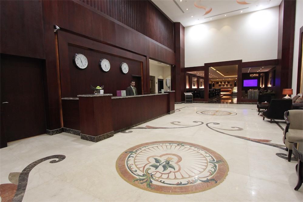 Taleen Granada Hotel Apartments 리야드 외부 사진